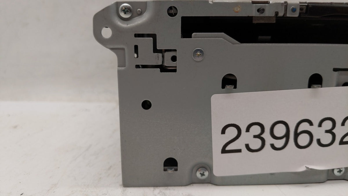 2016-2018 Infiniti Q50 Am Fm Cd Player Radio Receiver 239632 - Oemusedautoparts1.com