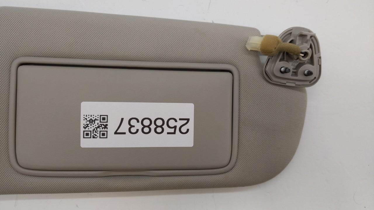 2014-2018 Infiniti Q50 Sun Visor Shade Replacement Passenger Right Mirror Fits Fits 2014 2015 2016 2017 2018 OEM Used Auto P