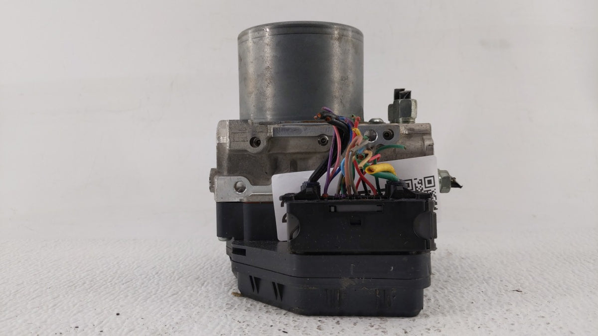 2016-2017 Infiniti Q50 Anti-Lock Brake ABS Pump Module Actuator OEM P/N:47660 4GH0A 47660 4GK0A Fits Fits 2016 2017 OEM Used
