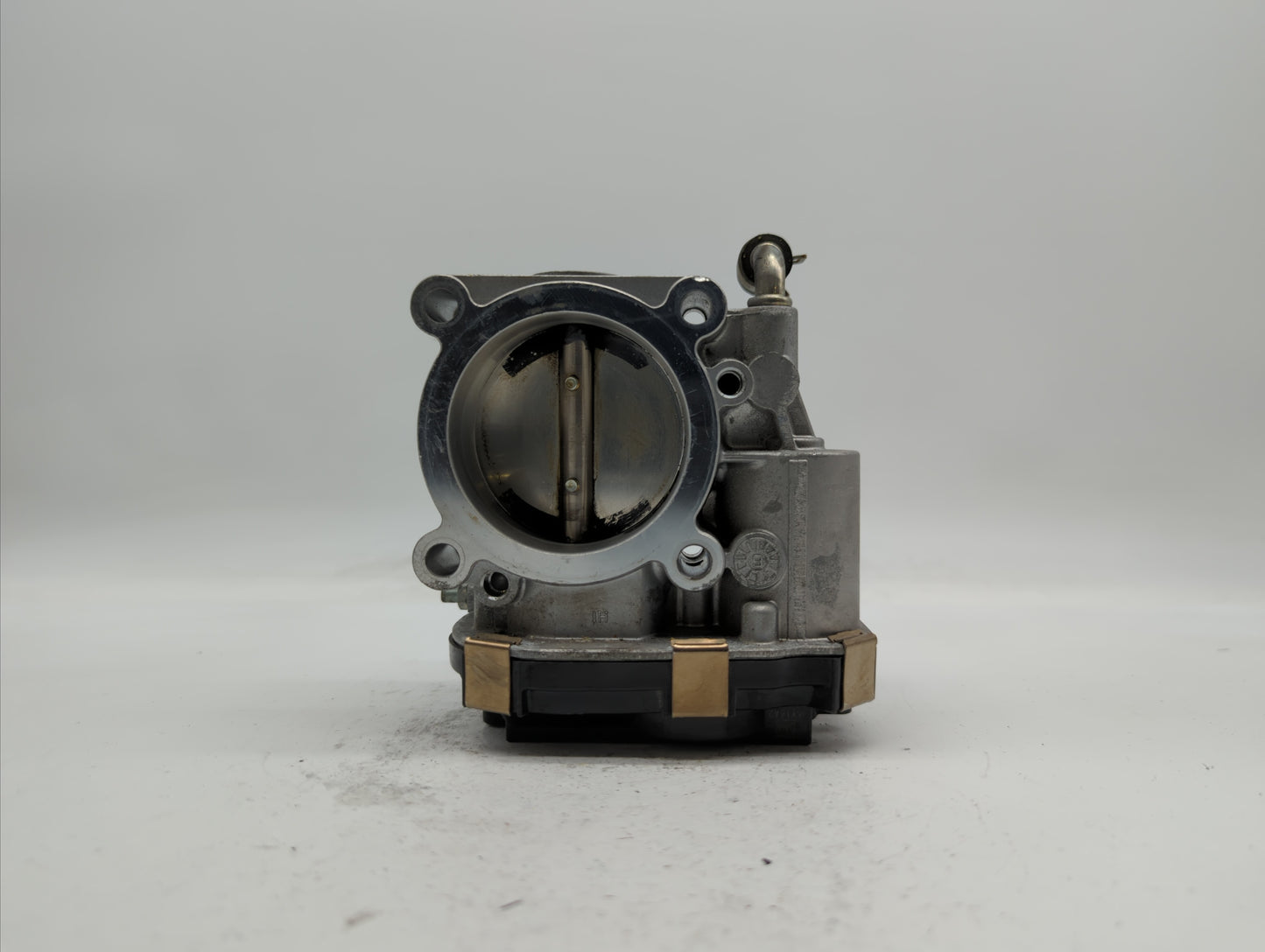 2016-2018 Infiniti Q50 Throttle Body P/N:RME60-52 Fits Fits 2016 2017 2018 OEM Used Auto Parts - Oemusedautoparts1.com