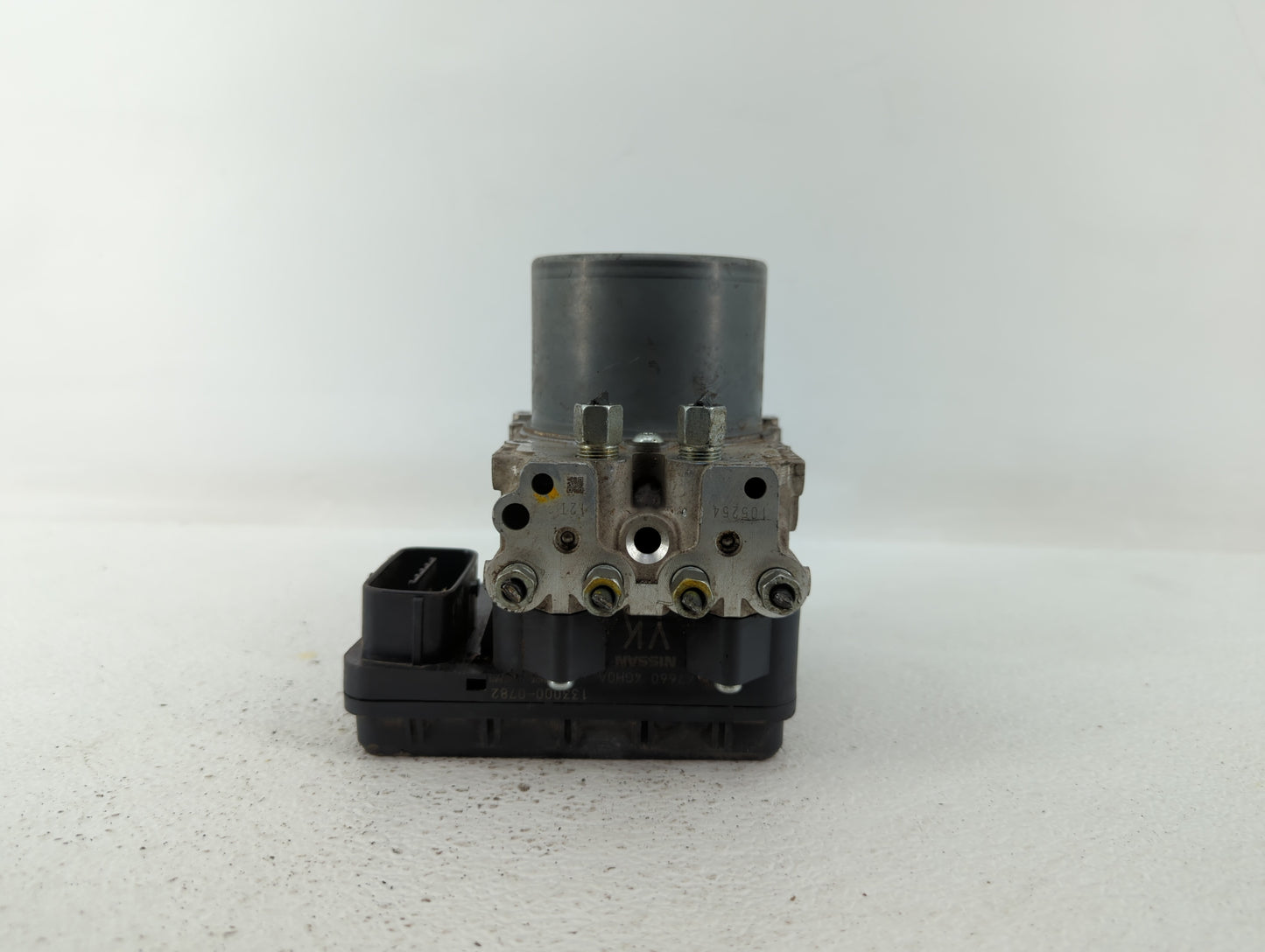 2016-2018 Infiniti Q50 ABS Pump Control Module Replacement P/N:47660 4GH0A 47660 4GF0A Fits Fits 2016 2017 2018 OEM Used Aut