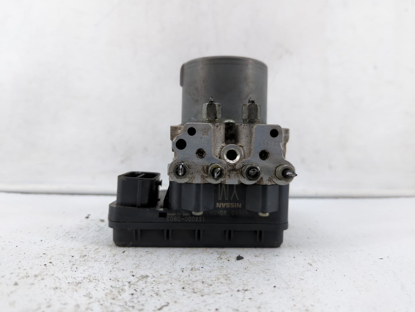 2016-2017 Infiniti Q50 ABS Pump Control Module Replacement P/N:47660 4GH0A 47660 4GK0A Fits Fits 2016 2017 OEM Used Auto Par