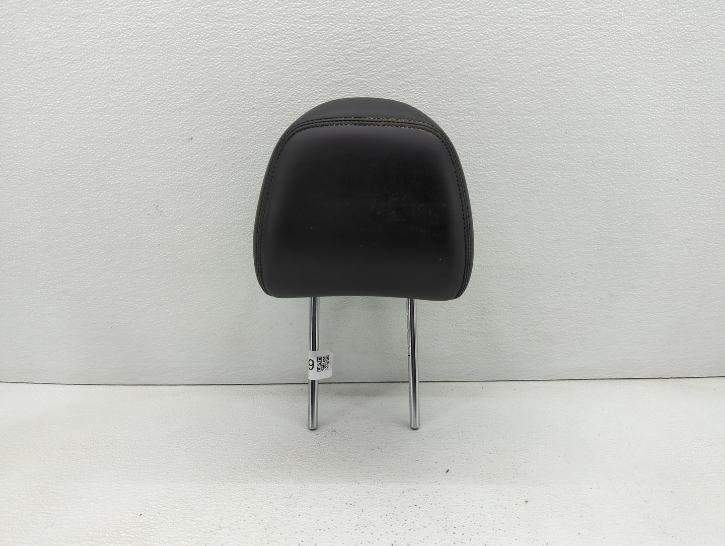 2016-2017 Infiniti Q50 Headrest Head Rest Front Driver Passenger Seat - Oemusedautoparts1.com