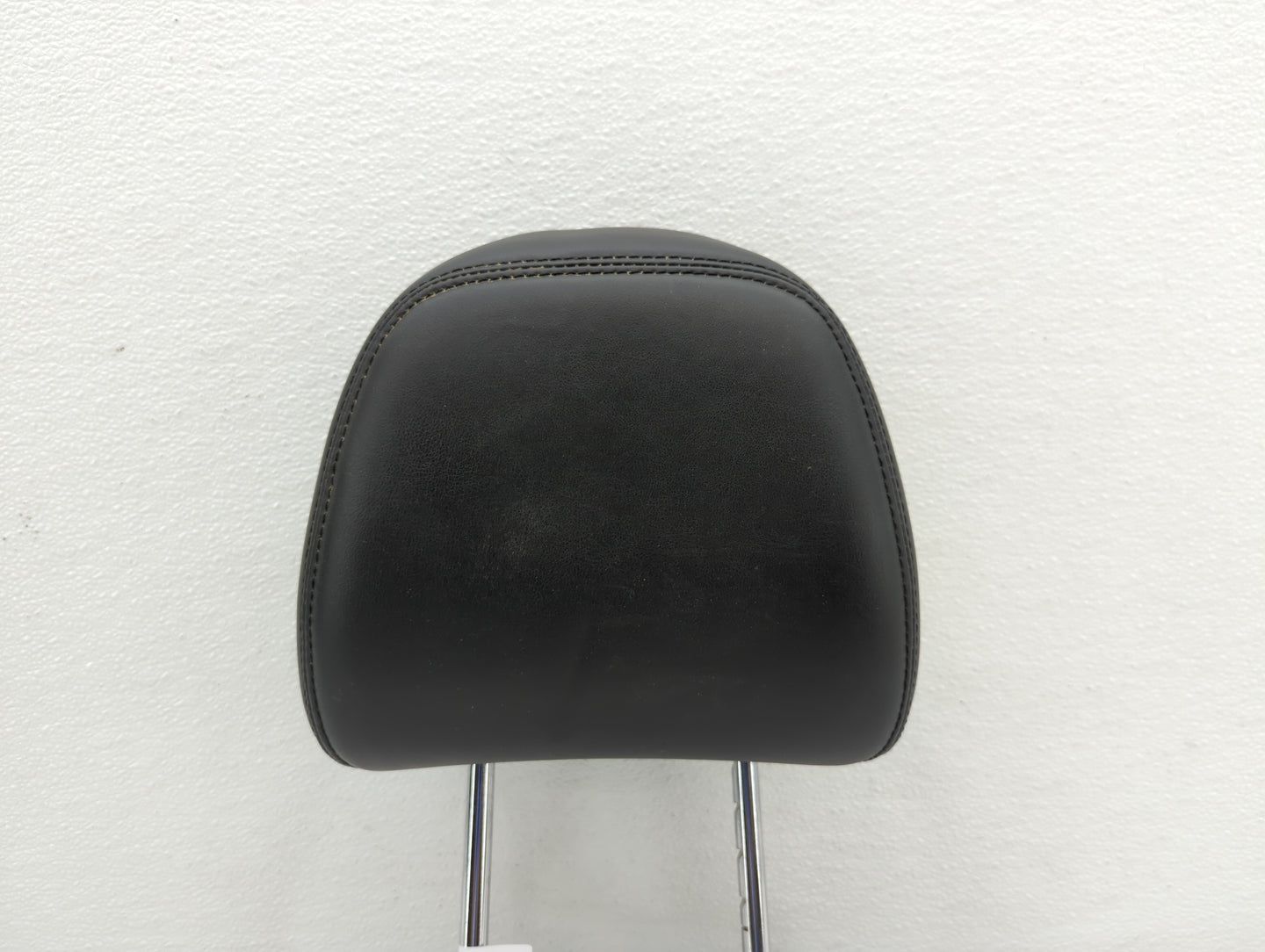 2017-2018 Infiniti Q50 Headrest Head Rest Front Driver Passenger Seat - Oemusedautoparts1.com