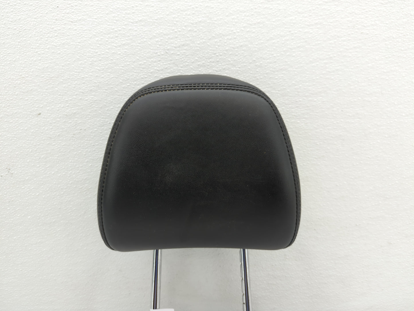 2017-2018 Infiniti Q50 Headrest Head Rest Front Driver Passenger Seat - Oemusedautoparts1.com
