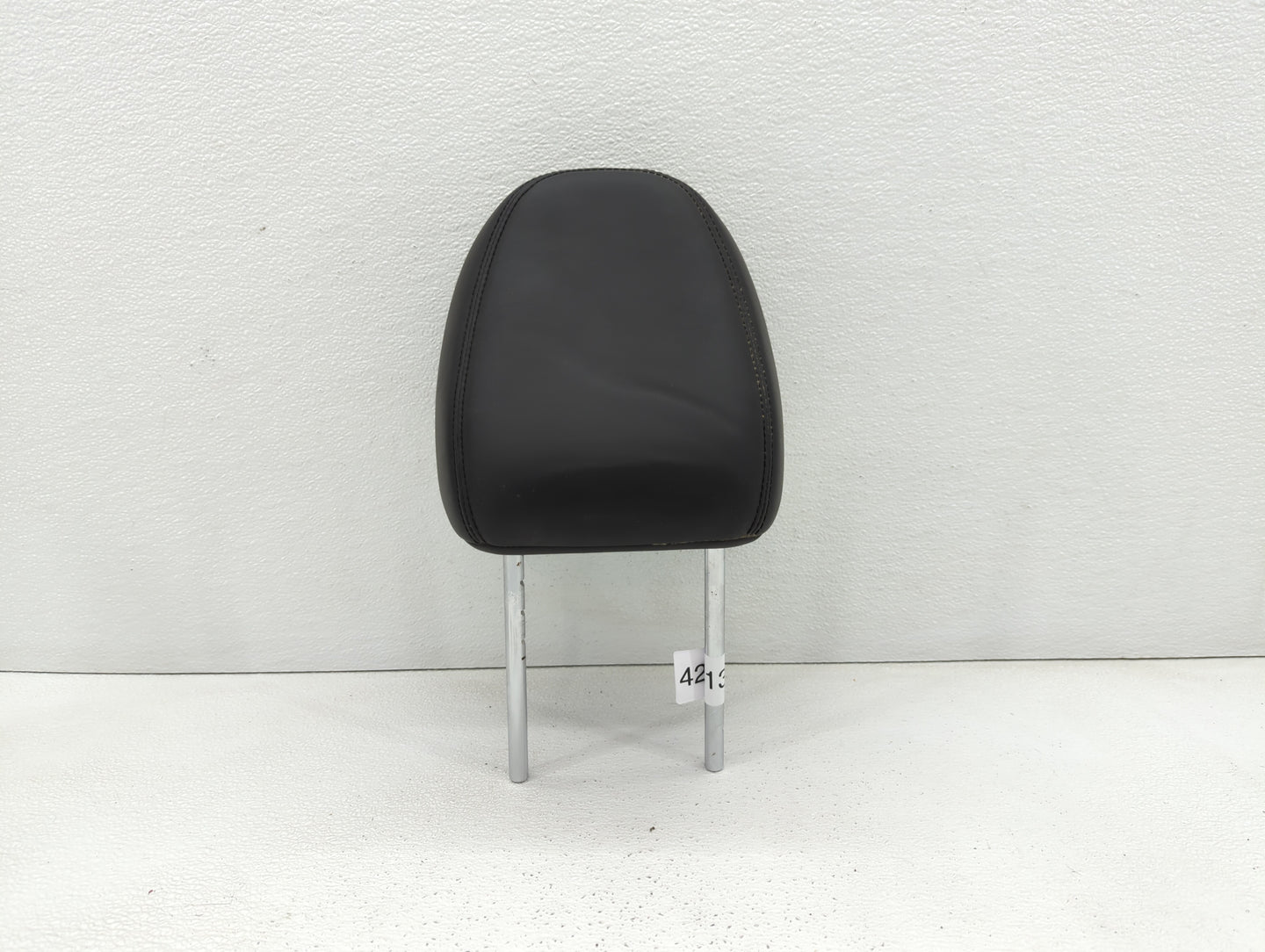 2017-2018 Infiniti Q50 Headrest Head Rest Front Driver Passenger Seat - Oemusedautoparts1.com