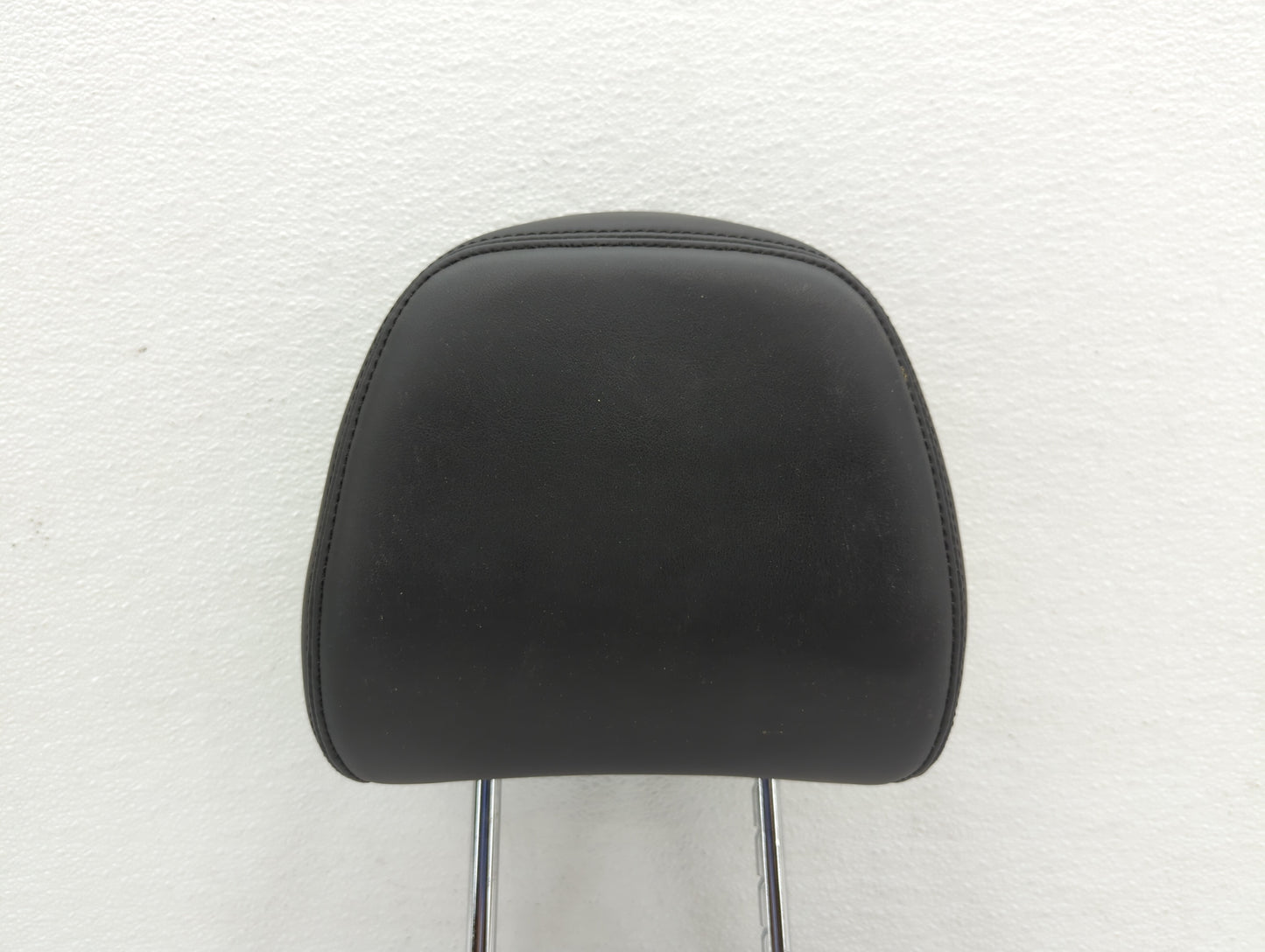 2017-2018 Infiniti Q50 Headrest Head Rest Front Driver Passenger Seat - Oemusedautoparts1.com