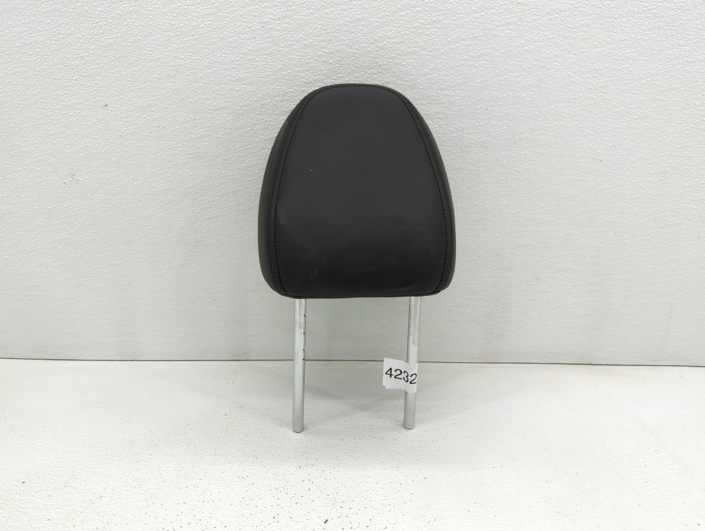 2017-2018 Infiniti Q50 Headrest Head Rest Front Driver Passenger Seat - Oemusedautoparts1.com