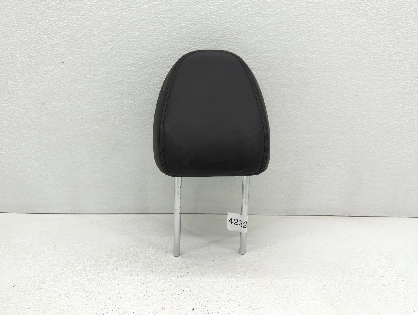 2017-2018 Infiniti Q50 Headrest Head Rest Front Driver Passenger Seat - Oemusedautoparts1.com