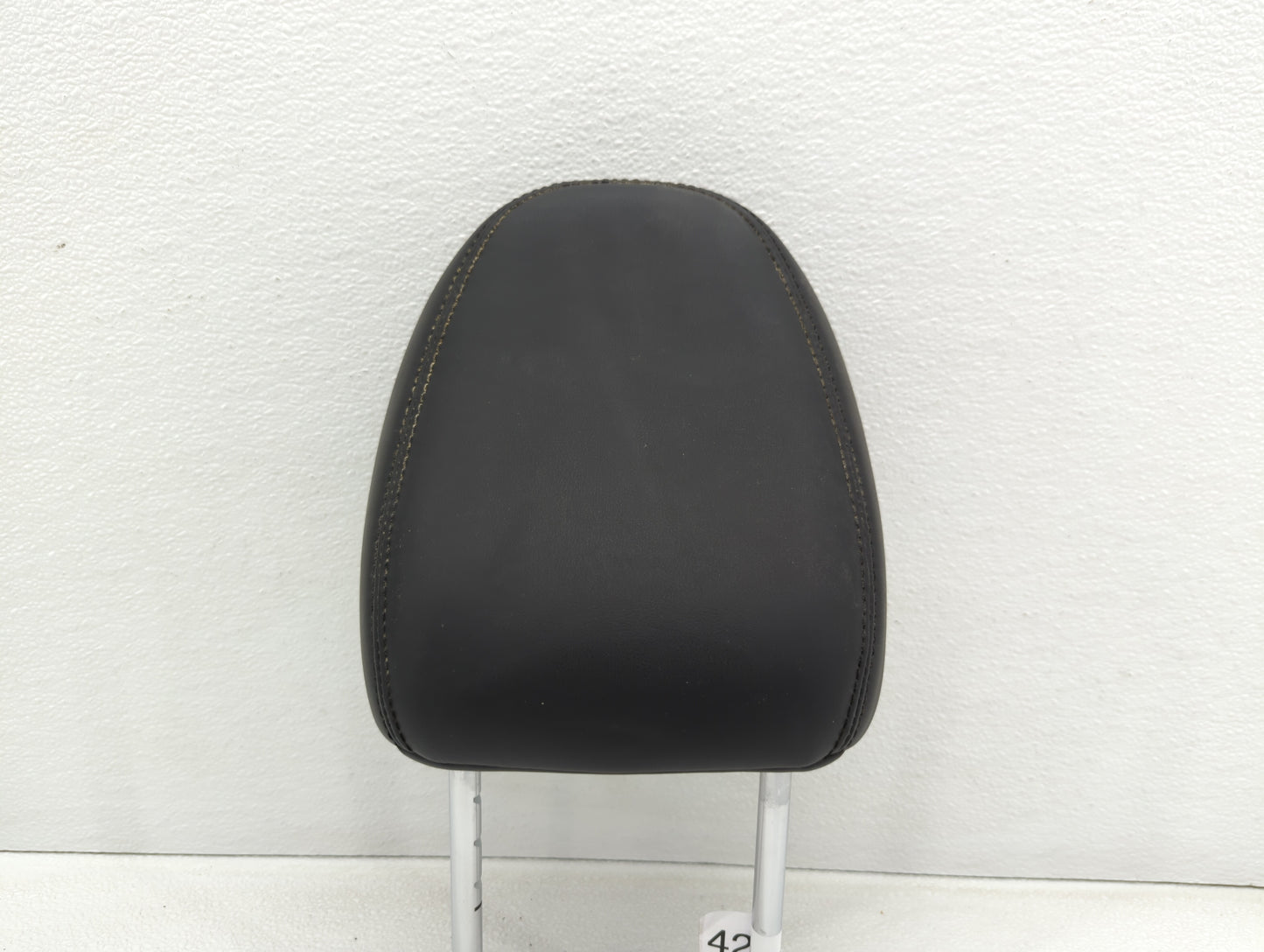 2016-2017 Infiniti Q50 Headrest Head Rest Front Driver Passenger Seat - Oemusedautoparts1.com