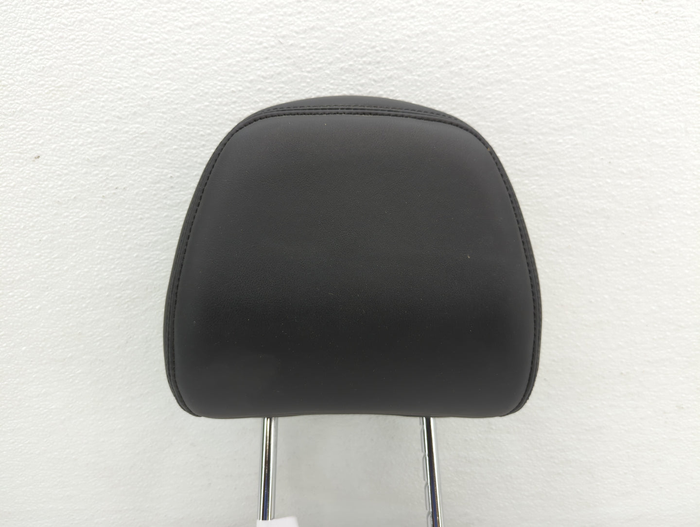 2016-2017 Infiniti Q50 Headrest Head Rest Front Driver Passenger Seat - Oemusedautoparts1.com