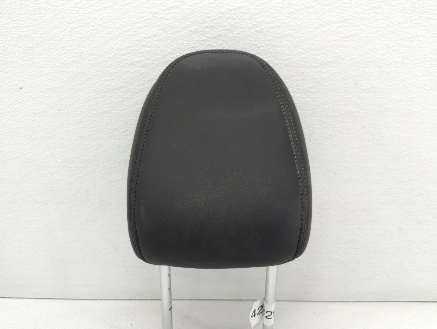 2016-2017 Infiniti Q50 Headrest Head Rest Front Driver Passenger Seat - Oemusedautoparts1.com
