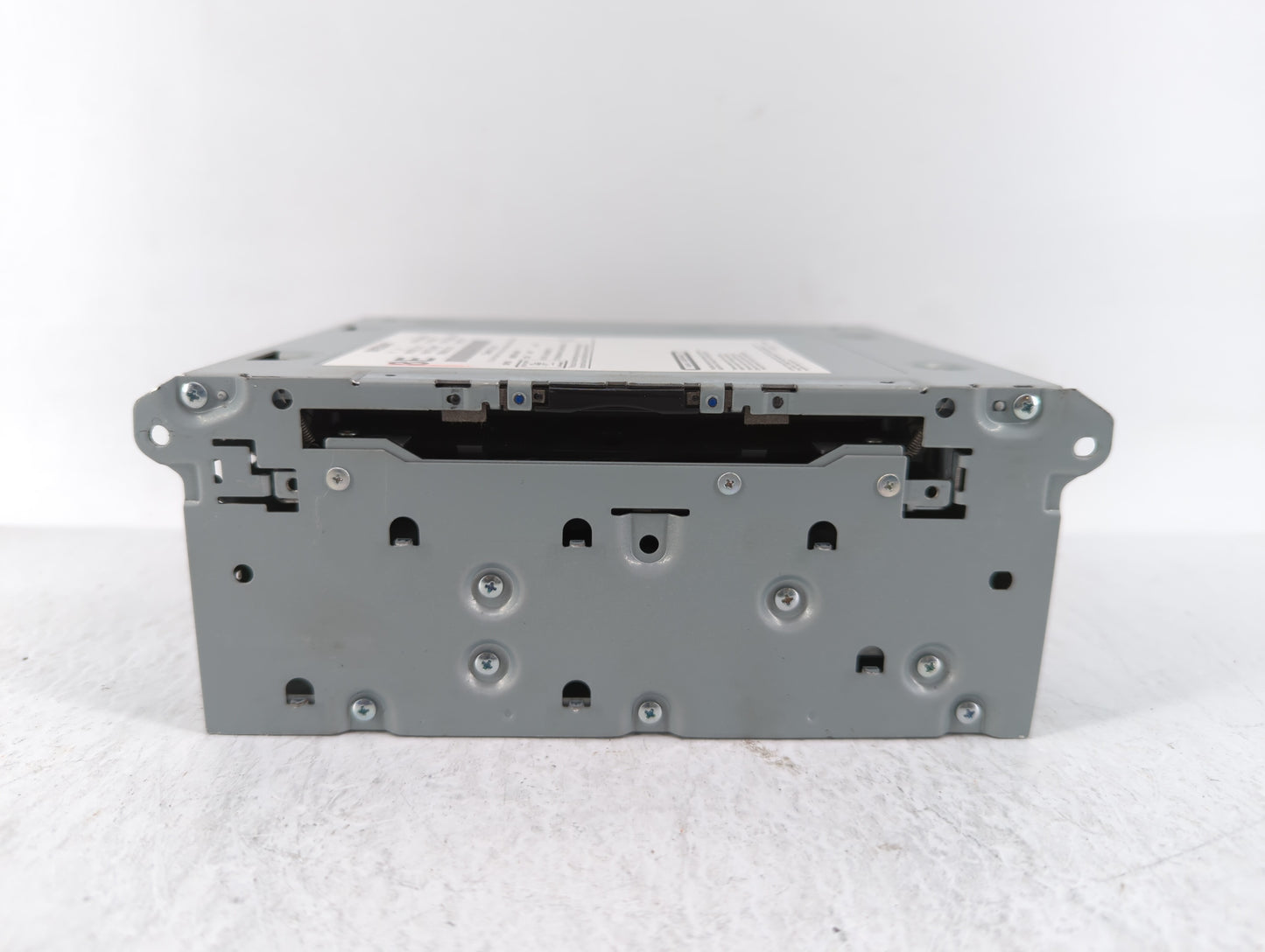2016-2018 Infiniti Q50 Am Fm Cd Player Radio Receiver - Oemusedautoparts1.com