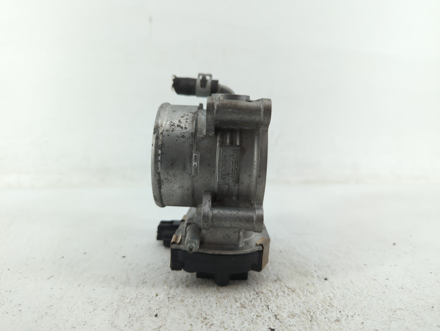 2016-2020 Infiniti Q50 Throttle Body P/N:RME60-52 Fits Fits 2016 2017 2018 2019 2020 OEM Used Auto Parts - Oemusedautoparts1
