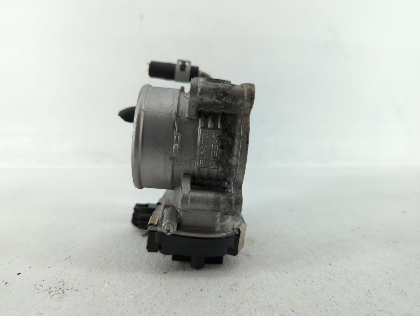 2016-2020 Infiniti Q50 Throttle Body P/N:RME60-52 Fits Fits 2016 2017 2018 2019 2020 OEM Used Auto Parts - Oemusedautoparts1