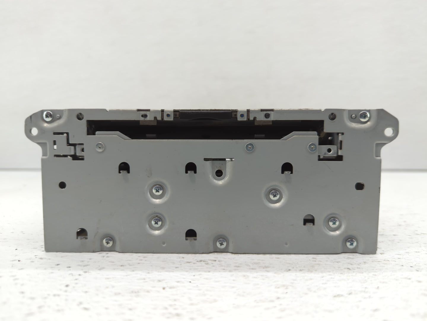 2016-2018 Infiniti Q50 Am Fm Cd Player Radio Receiver - Oemusedautoparts1.com