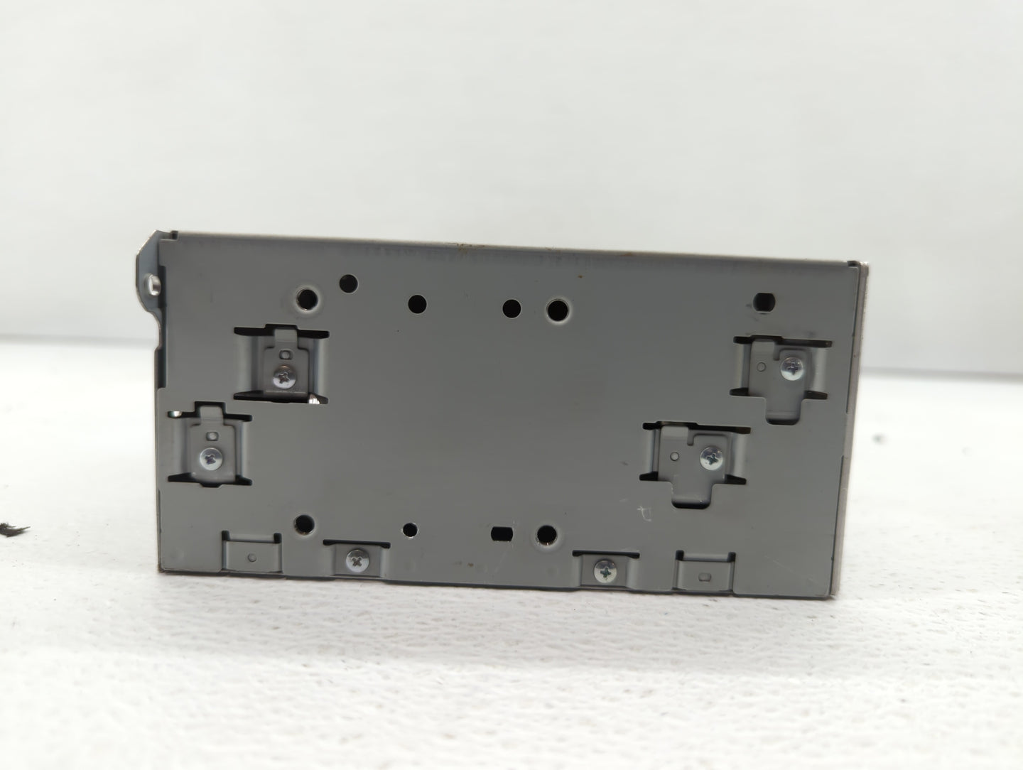 2016-2018 Infiniti Q50 Am Fm Cd Player Radio Receiver - Oemusedautoparts1.com