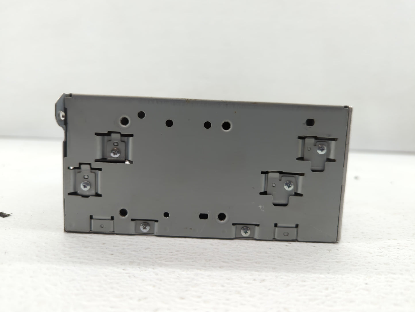 2016-2018 Infiniti Q50 Am Fm Cd Player Radio Receiver - Oemusedautoparts1.com
