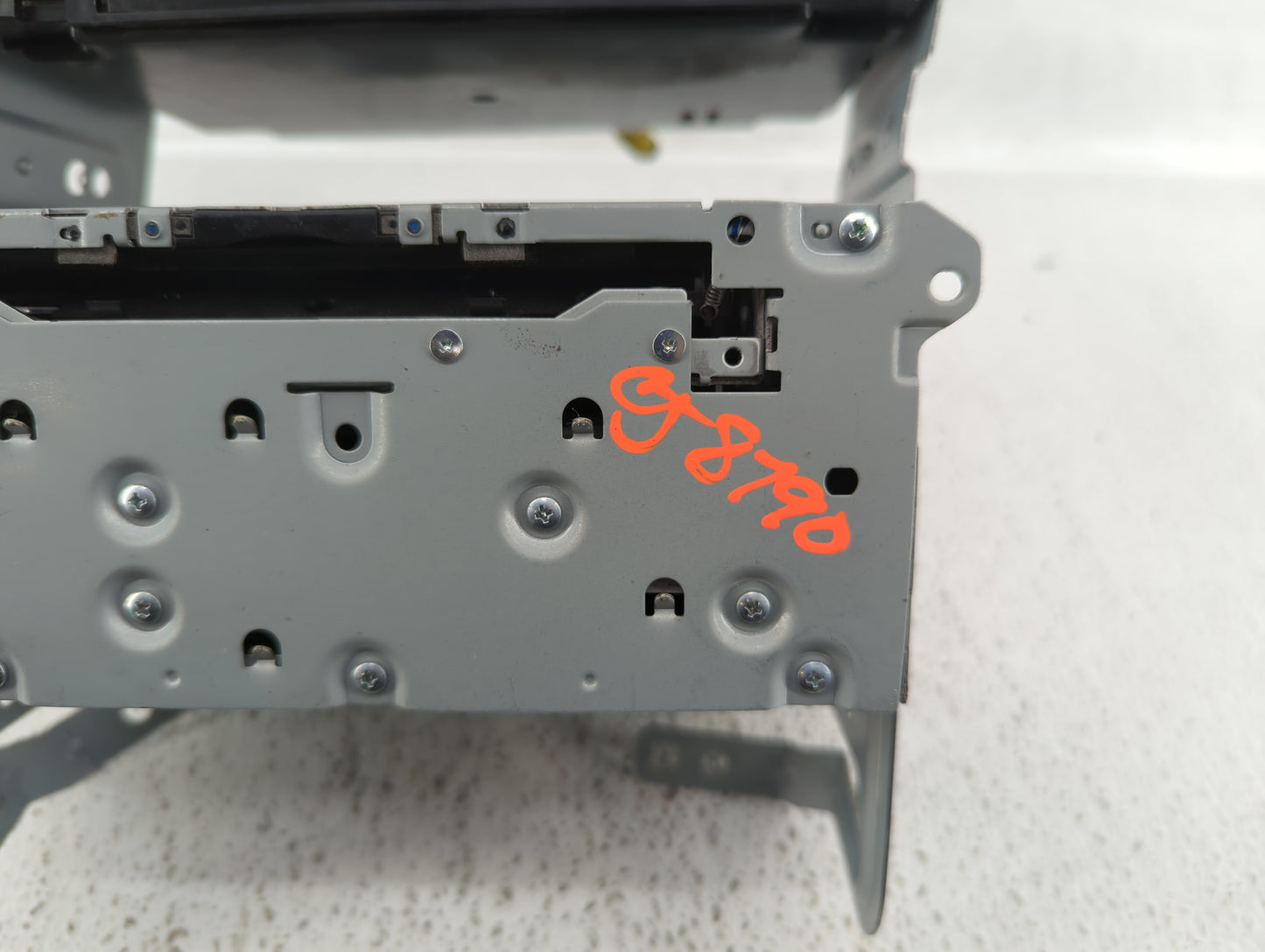 2015-2019 Infiniti Q50 Am Fm Cd Player Radio Receiver - Oemusedautoparts1.com