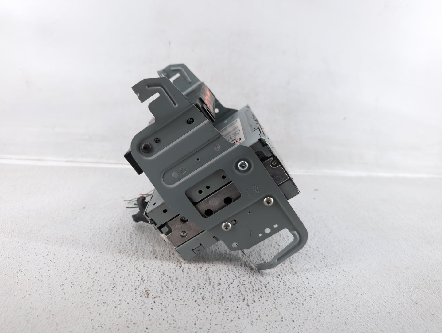 2015-2019 Infiniti Q50 Am Fm Cd Player Radio Receiver - Oemusedautoparts1.com