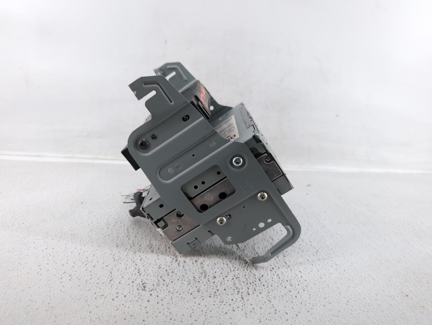 2015-2019 Infiniti Q50 Am Fm Cd Player Radio Receiver - Oemusedautoparts1.com