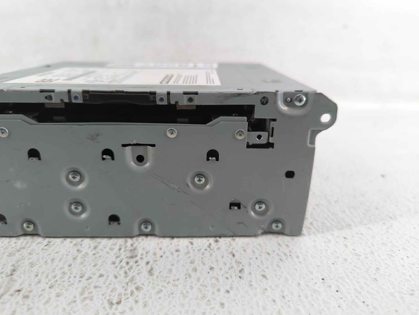 2016-2018 Infiniti Q50 Am Fm Cd Player Radio Receiver - Oemusedautoparts1.com