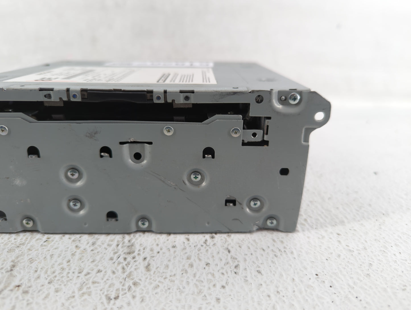 2016-2018 Infiniti Q50 Am Fm Cd Player Radio Receiver - Oemusedautoparts1.com