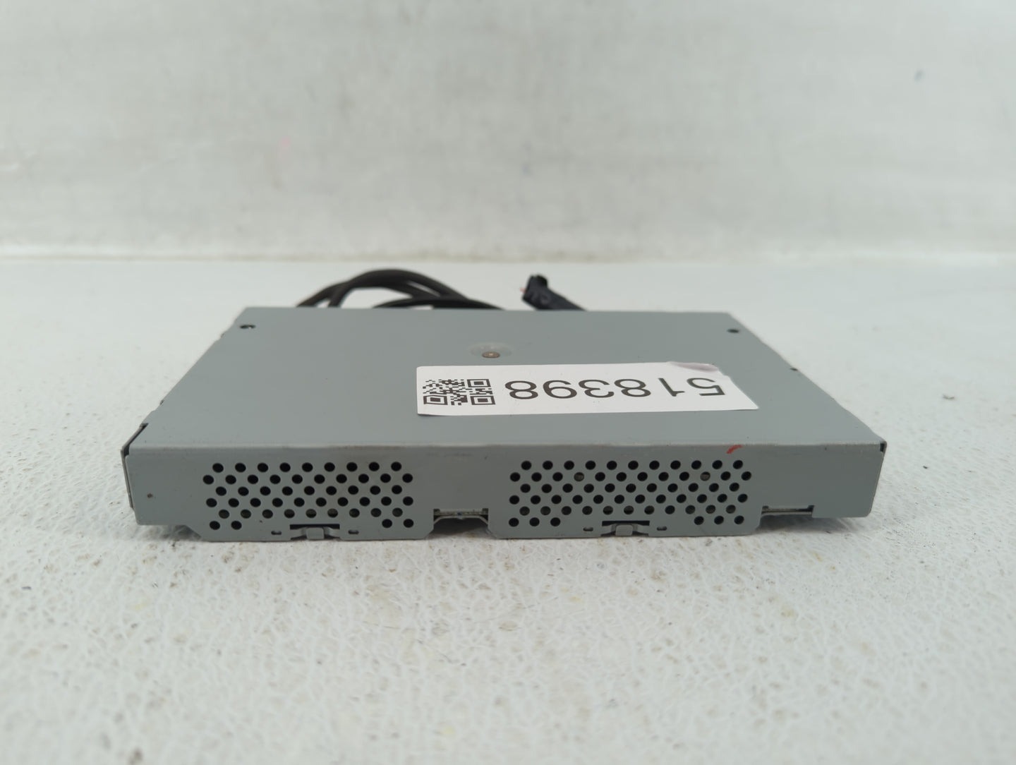 2017 Infiniti Q50 Am Fm Cd Player Radio Receiver - Oemusedautoparts1.com