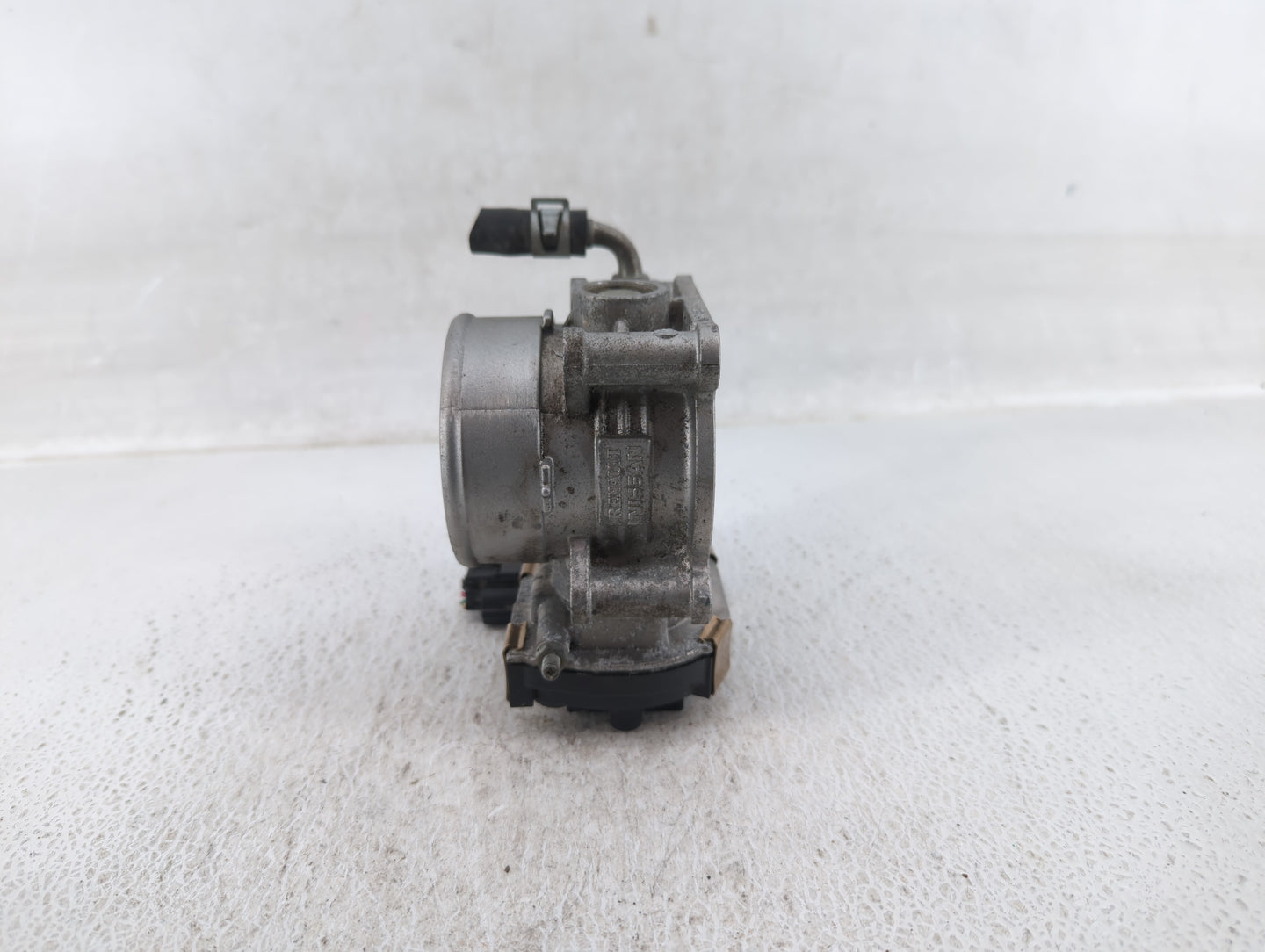 2016-2020 Infiniti Q50 Throttle Body P/N:RME60-52 Fits Fits 2016 2017 2018 2019 2020 OEM Used Auto Parts - Oemusedautoparts1