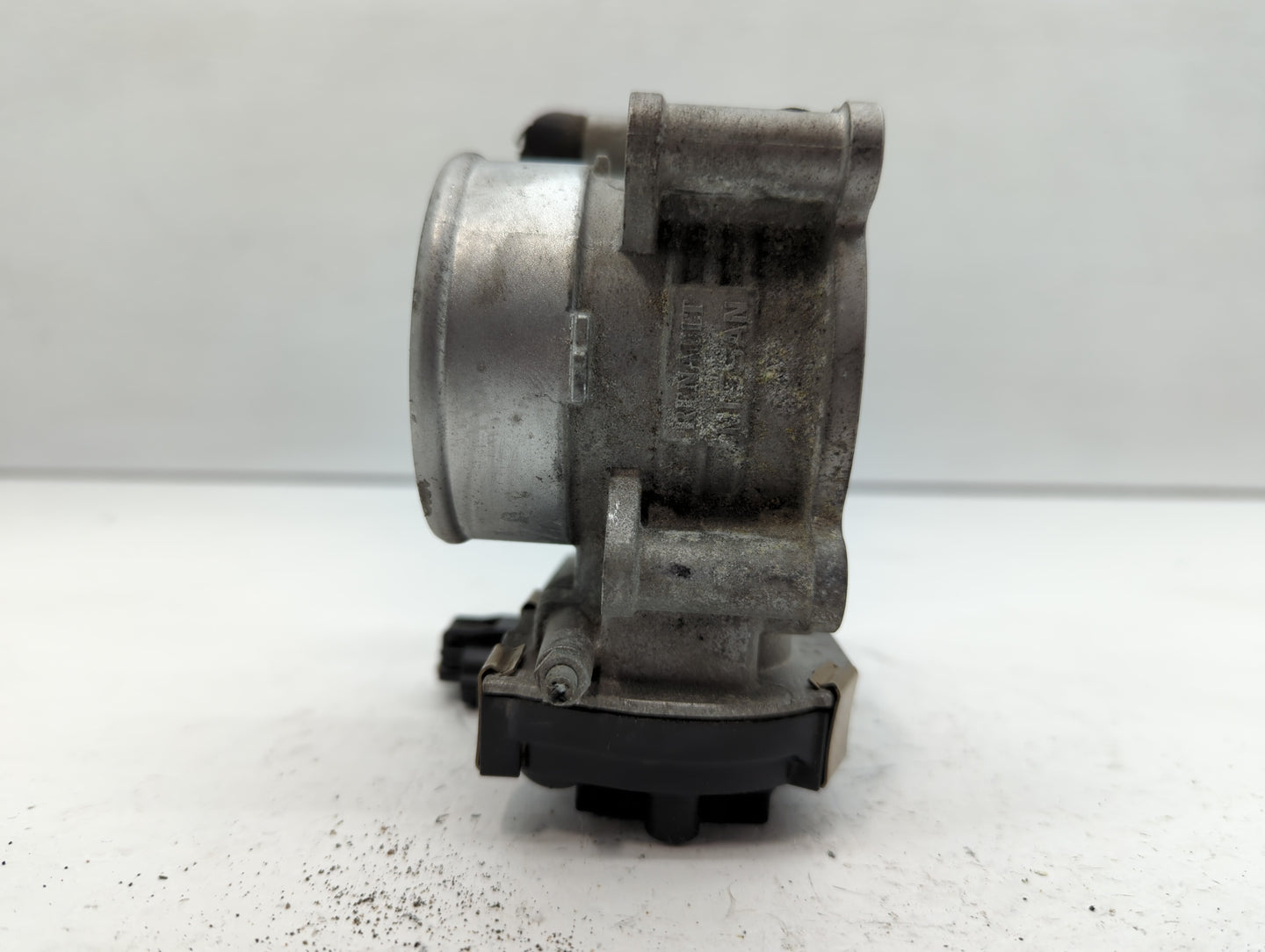 2016-2020 Infiniti Q50 Throttle Body P/N:RME60-52 Fits Fits 2016 2017 2018 2019 2020 OEM Used Auto Parts - Oemusedautoparts1
