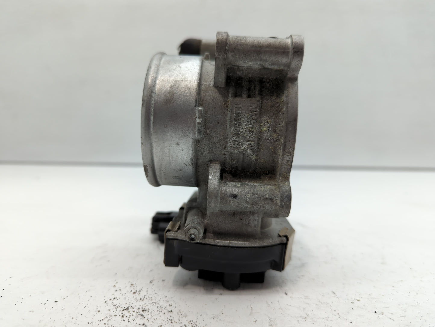 2016-2020 Infiniti Q50 Throttle Body P/N:RME60-52 Fits Fits 2016 2017 2018 2019 2020 OEM Used Auto Parts - Oemusedautoparts1