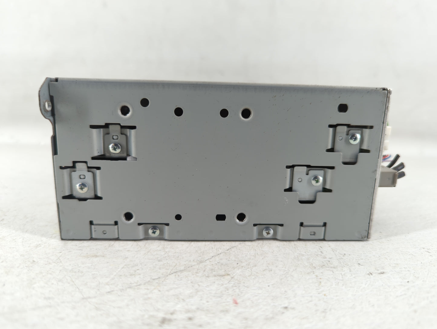 2016-2018 Infiniti Q50 Am Fm Cd Player Radio Receiver - Oemusedautoparts1.com