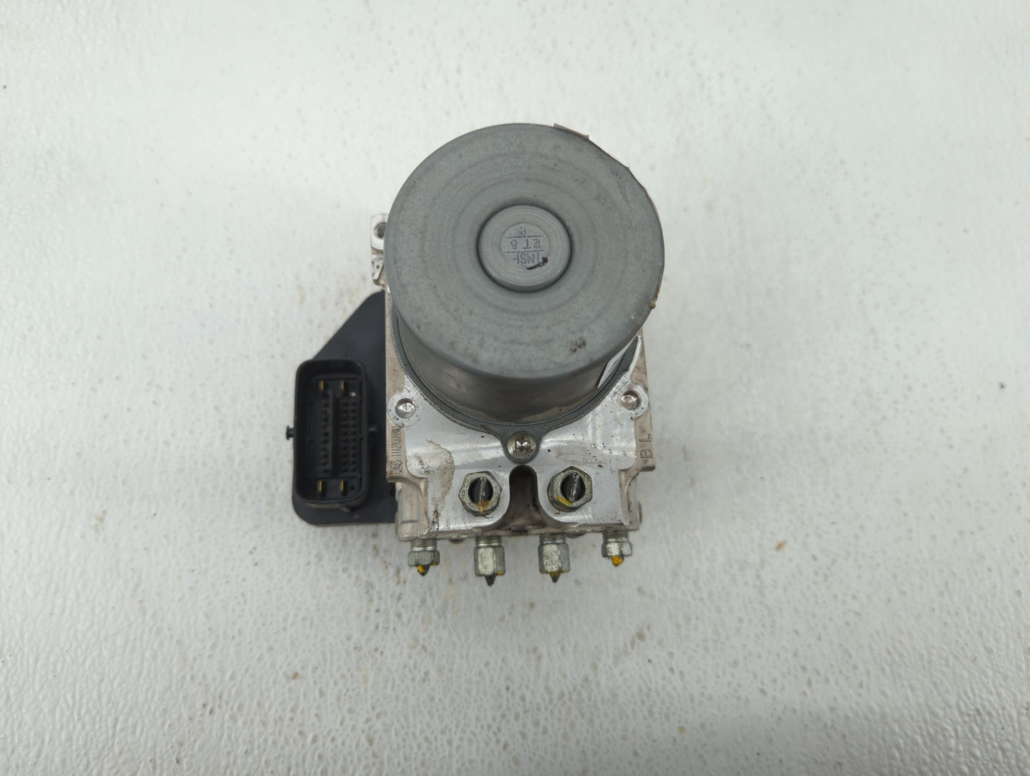 2016-2017 Infiniti Q50 ABS Pump Control Module Replacement P/N:133000-0782 47660 4GH0A Fits Fits 2016 2017 OEM Used Auto Par