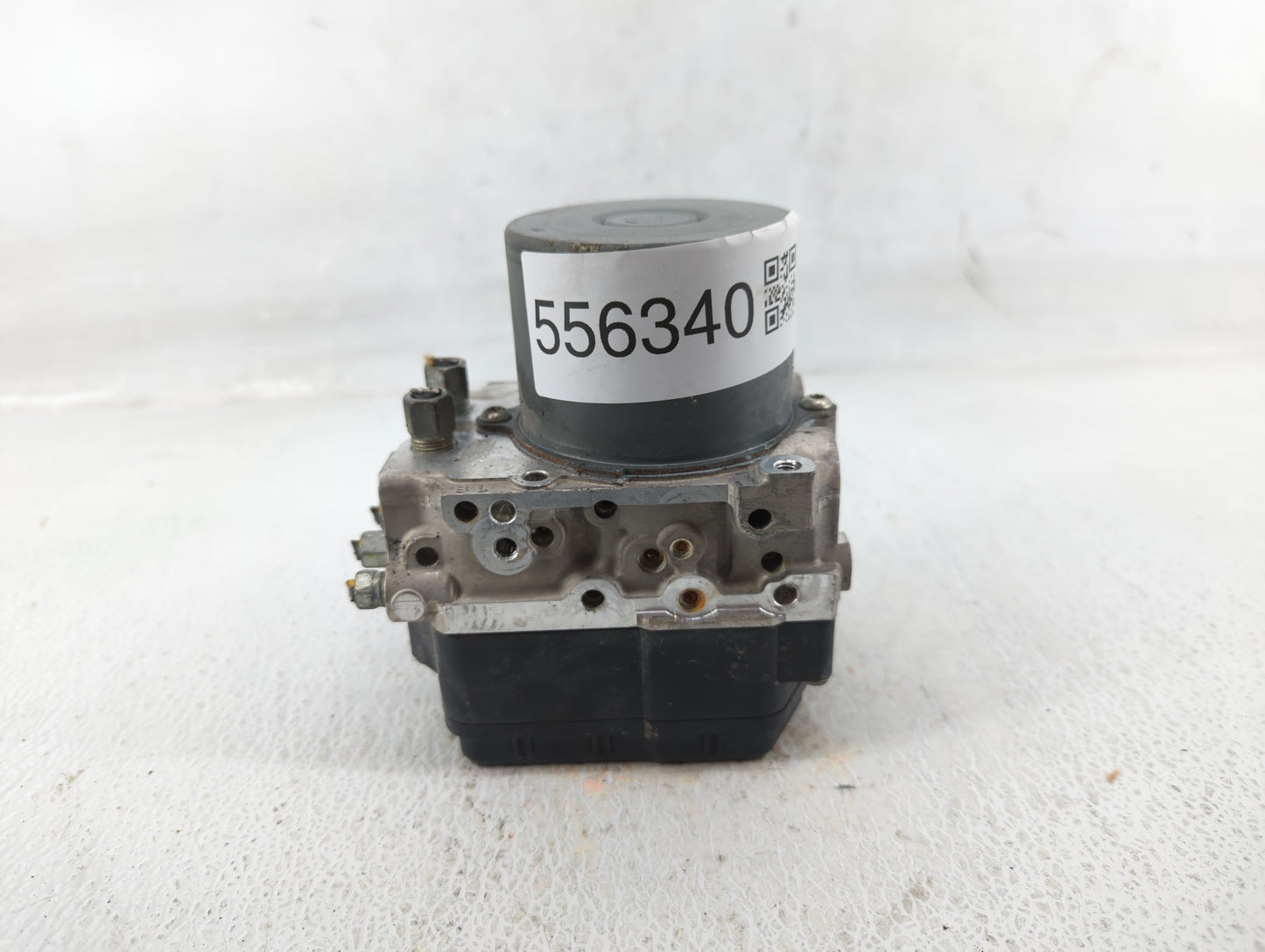 2016-2017 Infiniti Q50 ABS Pump Control Module Replacement P/N:133000-0782 47660 4GH0A Fits Fits 2016 2017 OEM Used Auto Par