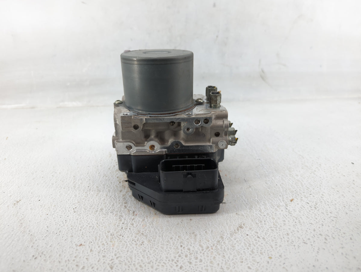2016-2017 Infiniti Q50 Anti-Lock Brake ABS Pump Module Actuator OEM P/N:133000-0782 47660 4GH0A Fits Fits 2016 2017 OEM Used