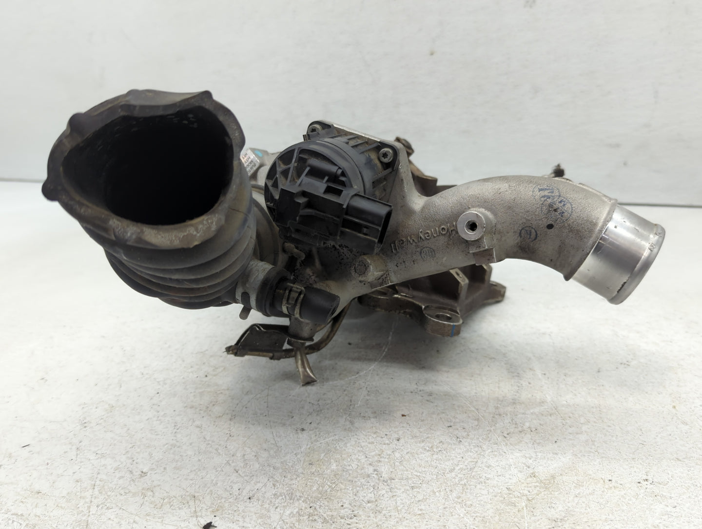 2016 Infiniti Q50 Turbocharger Turbo Charger Super Charger Supercharger - Oemusedautoparts1.com