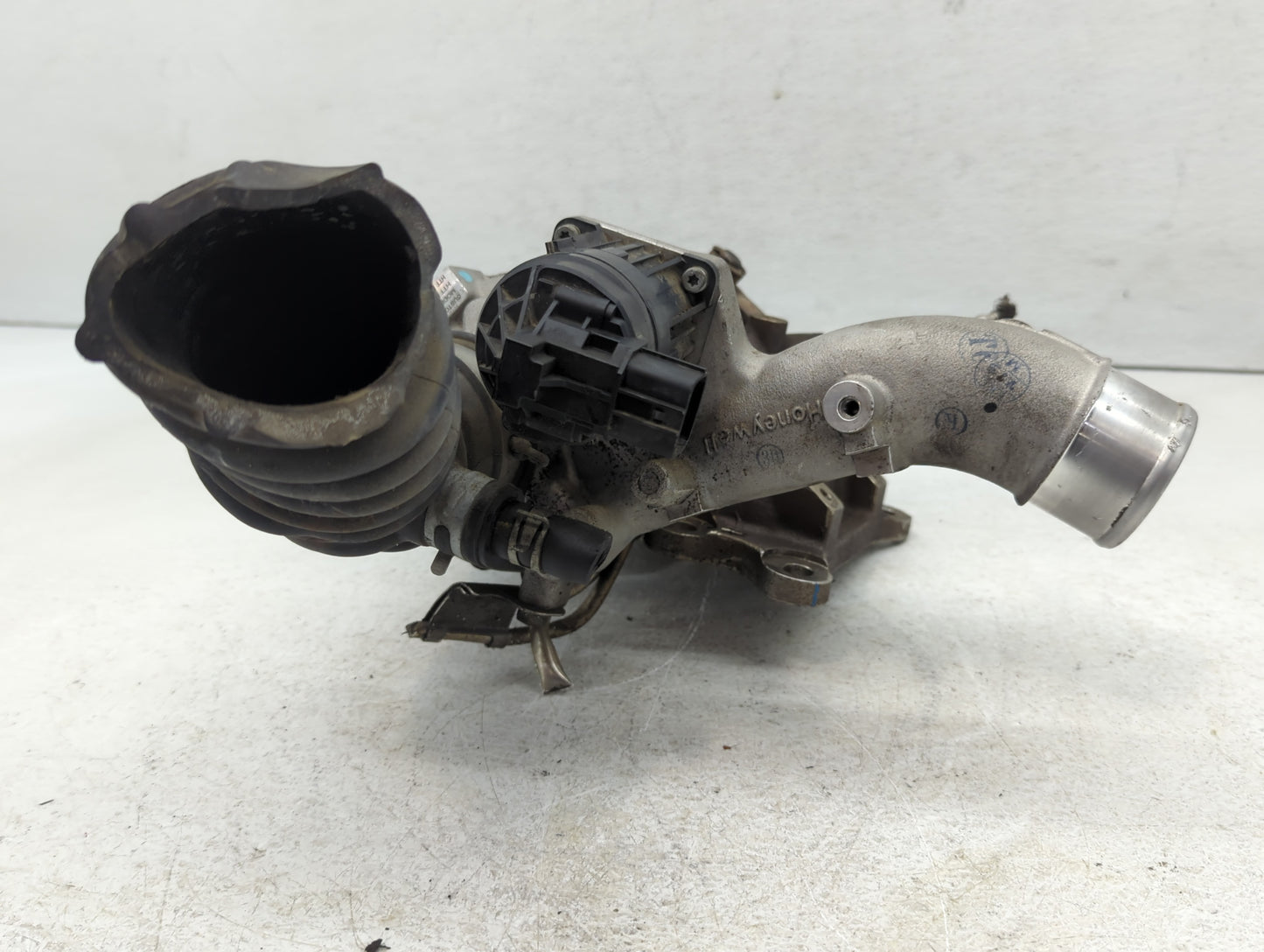 2016 Infiniti Q50 Turbocharger Turbo Charger Super Charger Supercharger - Oemusedautoparts1.com