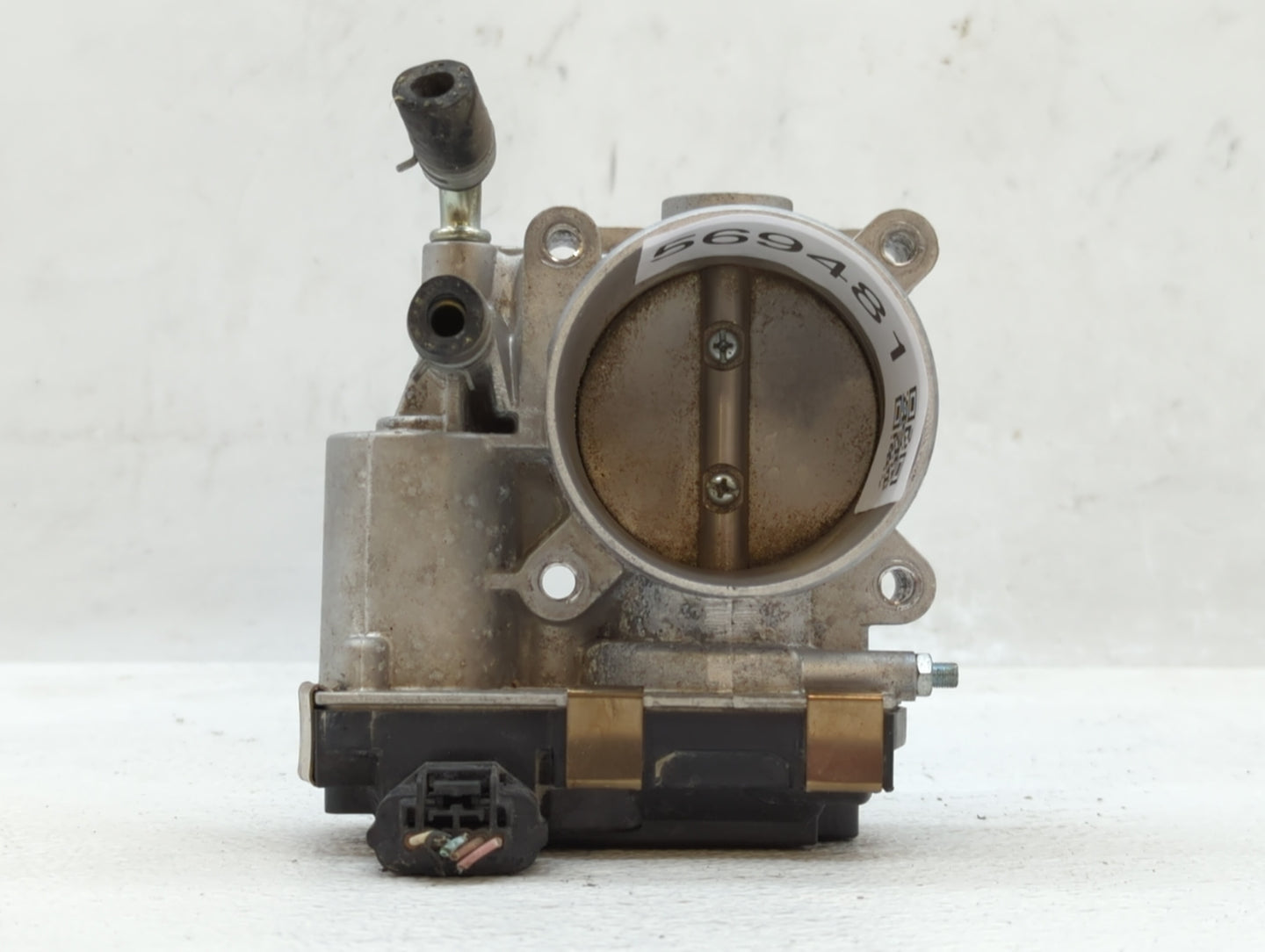 2016-2020 Infiniti Q50 Throttle Body P/N:RME60-52 Fits Fits 2016 2017 2018 2019 2020 OEM Used Auto Parts - Oemusedautoparts1