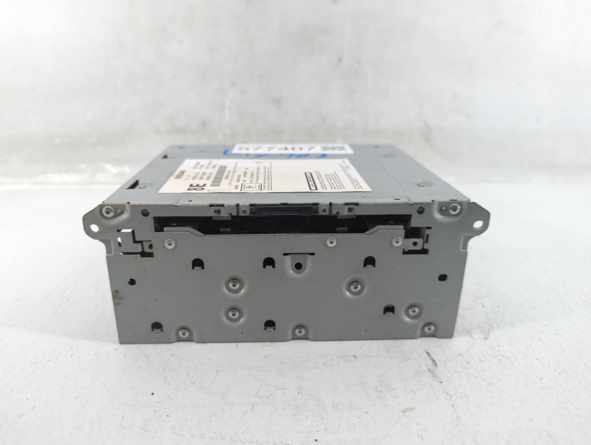 2016-2018 Infiniti Q50 Am Fm Cd Player Radio Receiver 577407 - Oemusedautoparts1.com