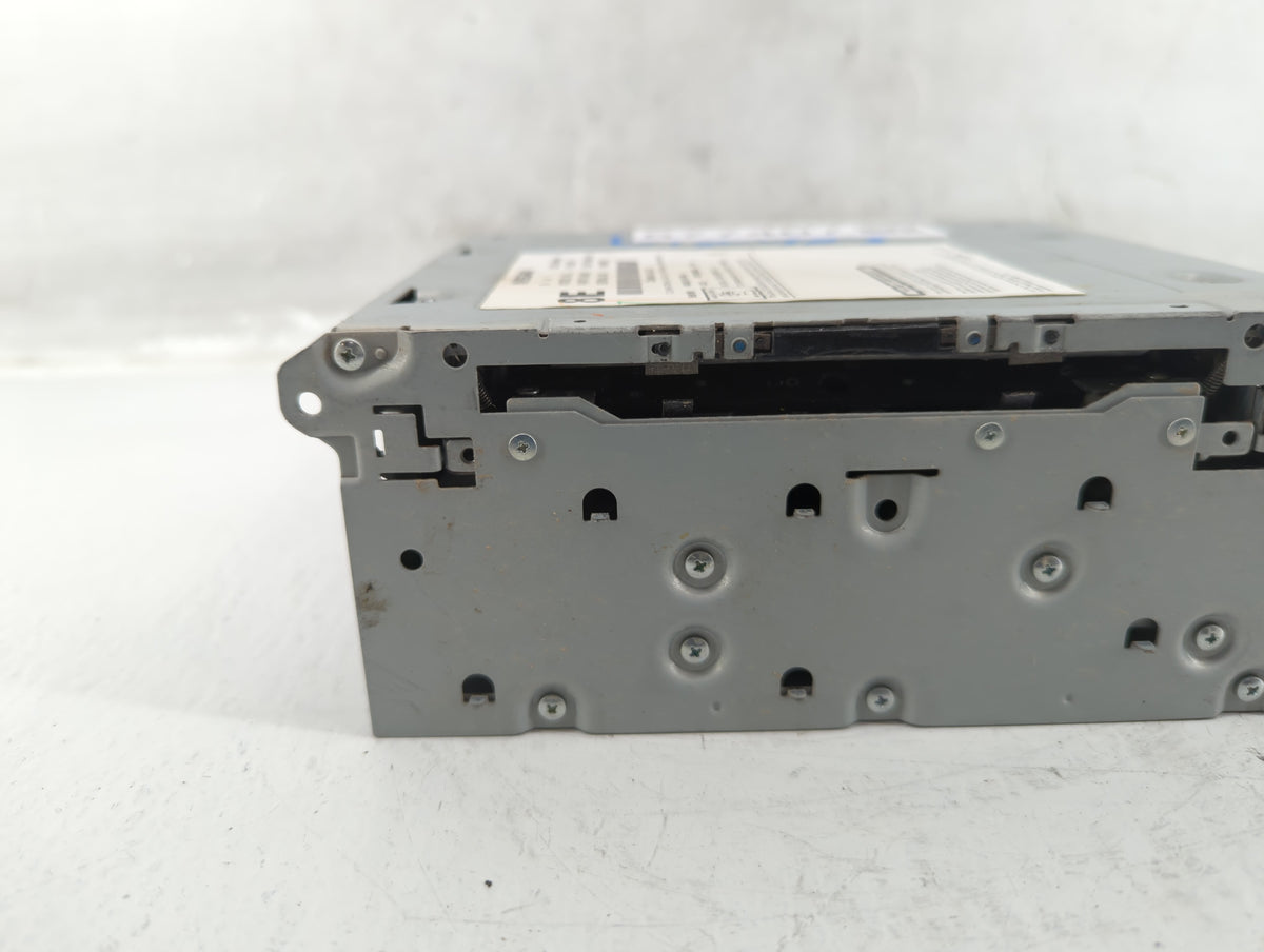 2016-2018 Infiniti Q50 Am Fm Cd Player Radio Receiver 577407 - Oemusedautoparts1.com
