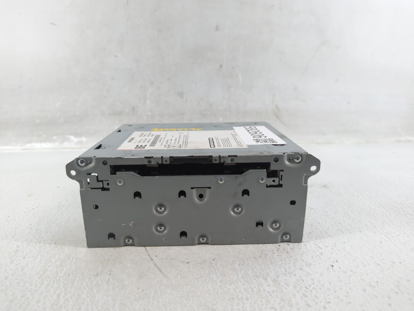 2014-2018 Infiniti Q50 Am Fm Cd Player Radio Receiver - Oemusedautoparts1.com