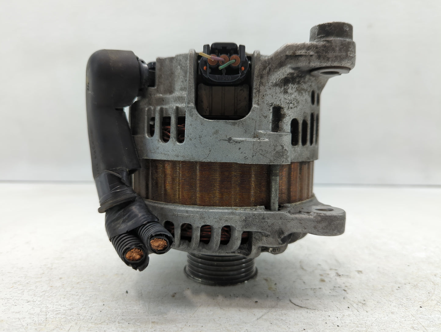 2016-2020 Infiniti Q50 Alternator Replacement Generator Charging Assembly Engine OEM P/N:23100 4HK6A Fits OEM Used Auto Part