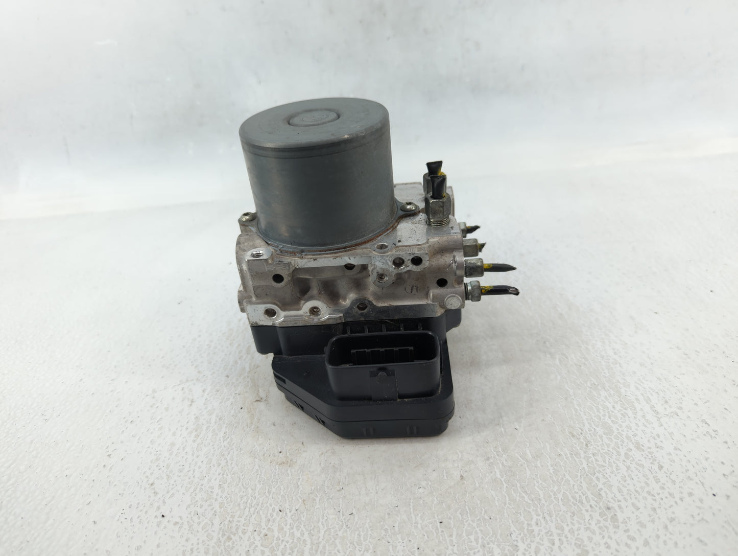 2016-2017 Infiniti Q50 ABS Pump Control Module Replacement P/N:133000-0802 47660 4GK0A Fits Fits 2016 2017 OEM Used Auto Par