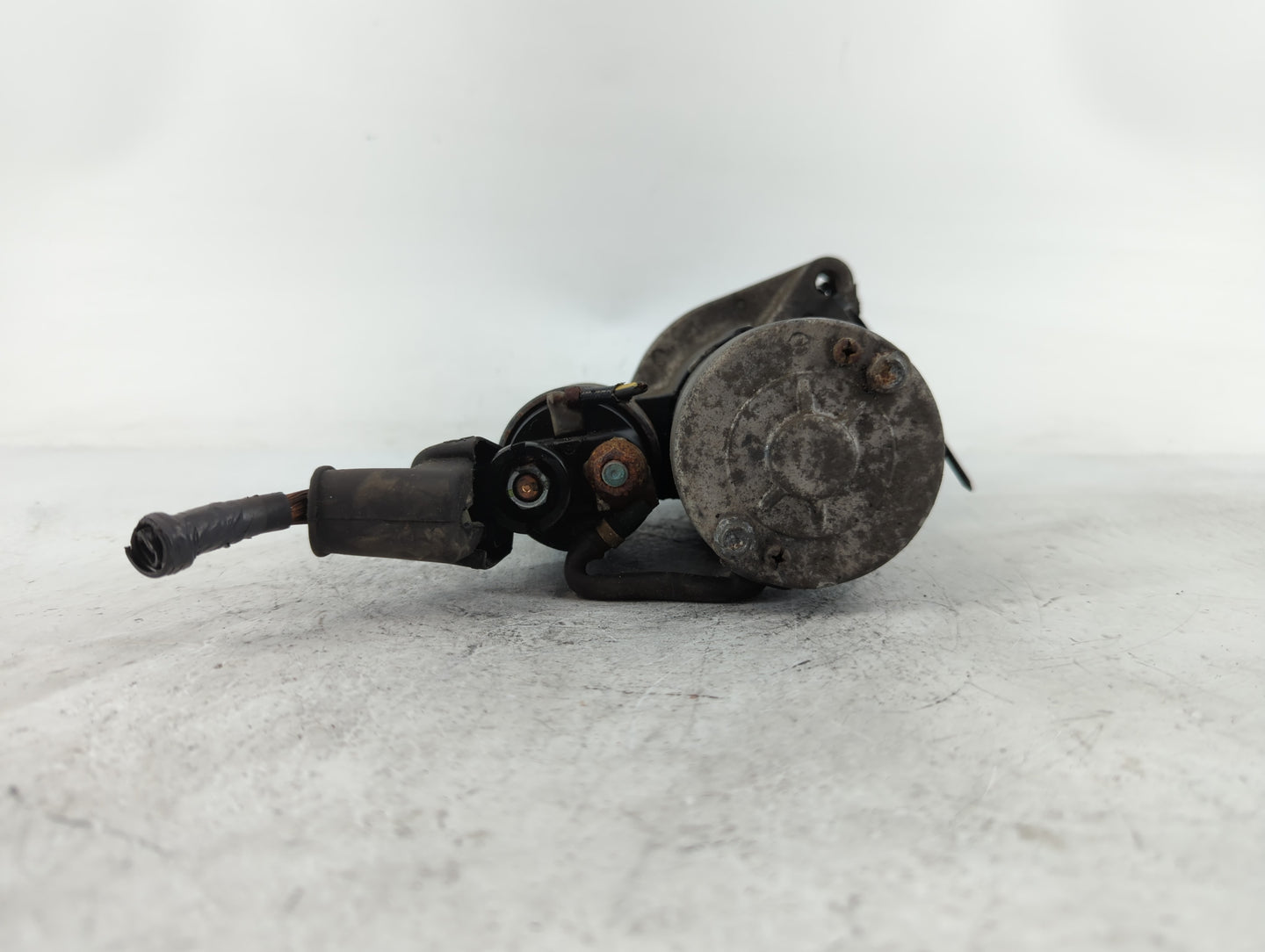 2014-2020 Infiniti Q50 Car Starter Motor Solenoid OEM P/N:S114 967 12V 23300 4GB0A Fits OEM Used Auto Parts - Oemusedautopar
