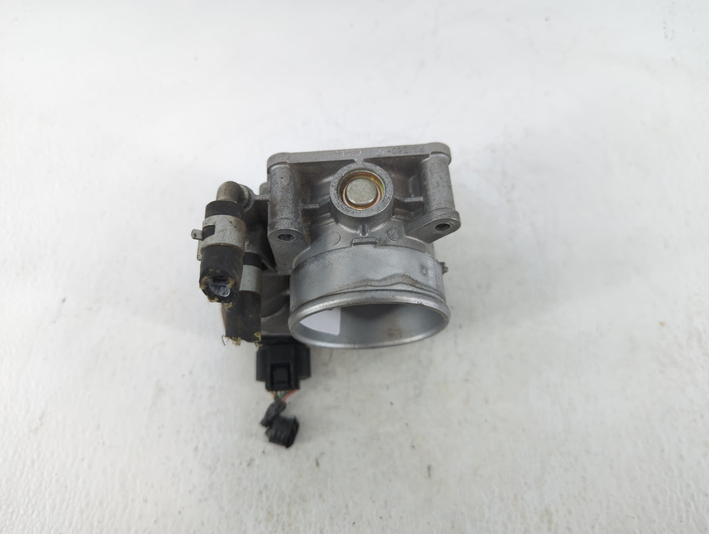 2016-2020 Infiniti Q50 Throttle Body P/N:RME60-52 Fits Fits 2016 2017 2018 2019 2020 OEM Used Auto Parts - Oemusedautoparts1