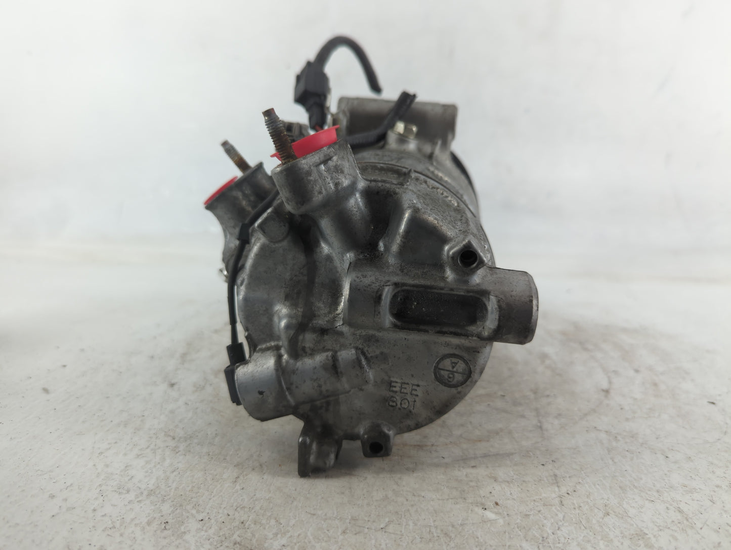 2016-2020 Infiniti Q50 Air Conditioning A/c Ac Compressor Oem - Oemusedautoparts1.com