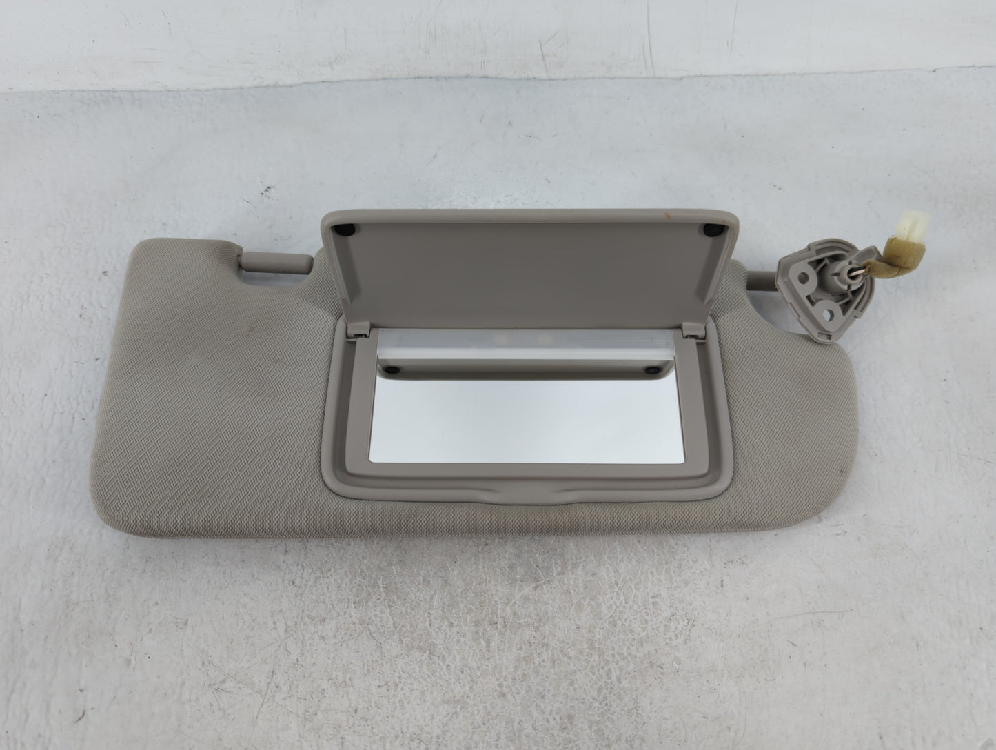 2014-2020 Infiniti Q50 Sun Visor Shade Replacement Passenger Right Mirror Fits Fits 2014 2015 2016 2017 2018 2019 2020 OEM U
