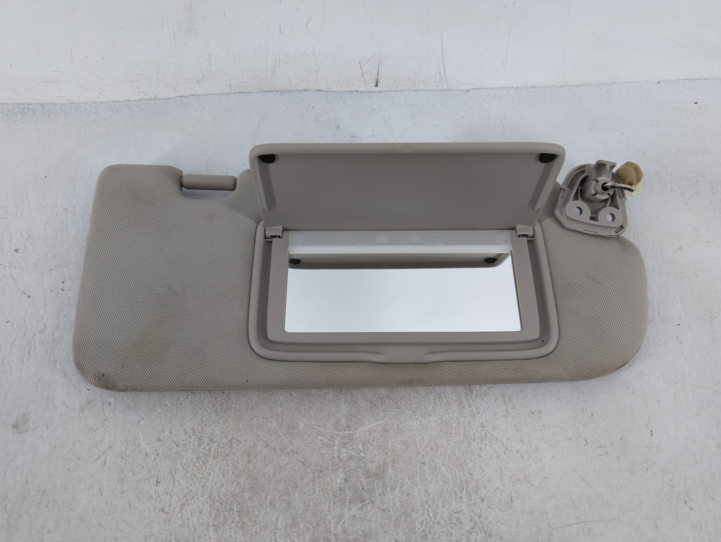 2014-2020 Infiniti Q50 Sun Visor Shade Replacement Passenger Right Mirror Fits Fits 2014 2015 2016 2017 2018 2019 2020 OEM U