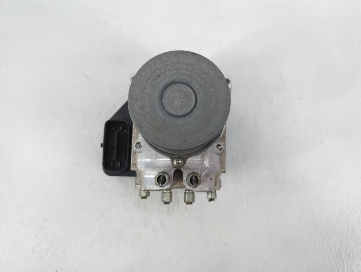 2016-2017 Infiniti Q50 Anti-Lock Brake ABS Pump Module Actuator OEM P/N:47660 4GH0A 133000-0782 Fits Fits 2016 2017 OEM Used