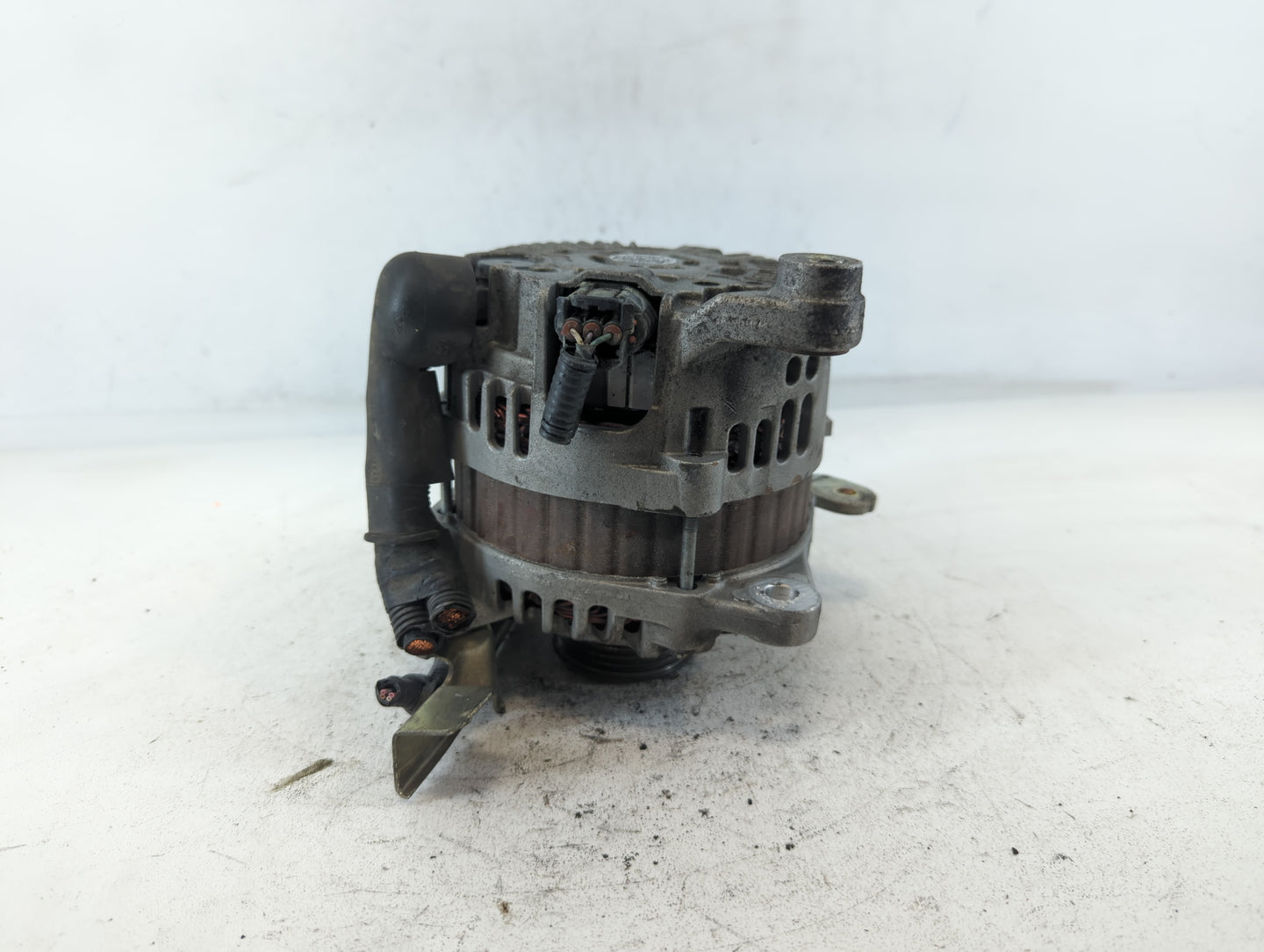 2016-2020 Infiniti Q50 Alternator Replacement Generator Charging Assembly Engine OEM P/N:23100 4HK6A Fits OEM Used Auto Part